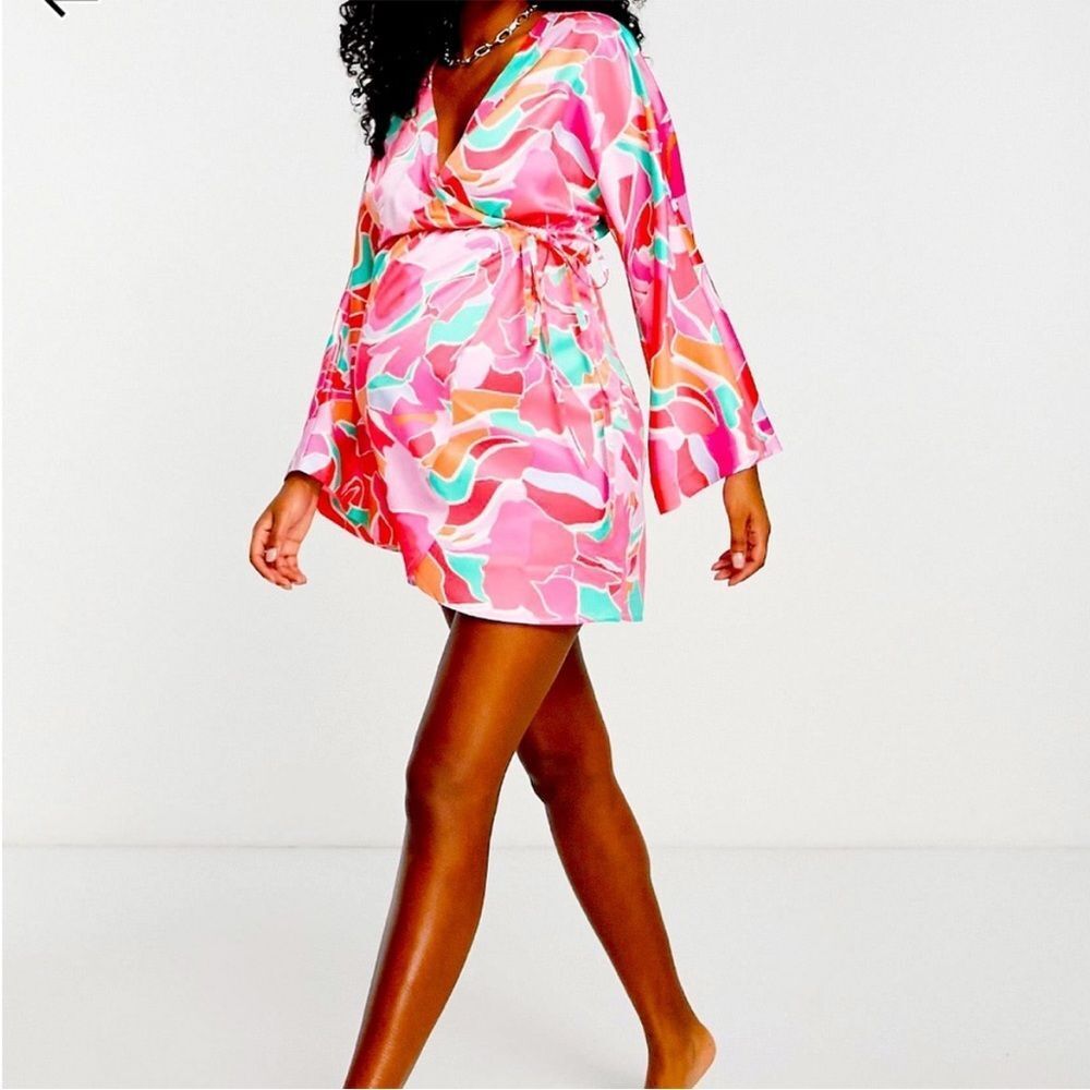 ASOS DESIGN Maternity satin wrap beach kimono with bold abstract print in pink